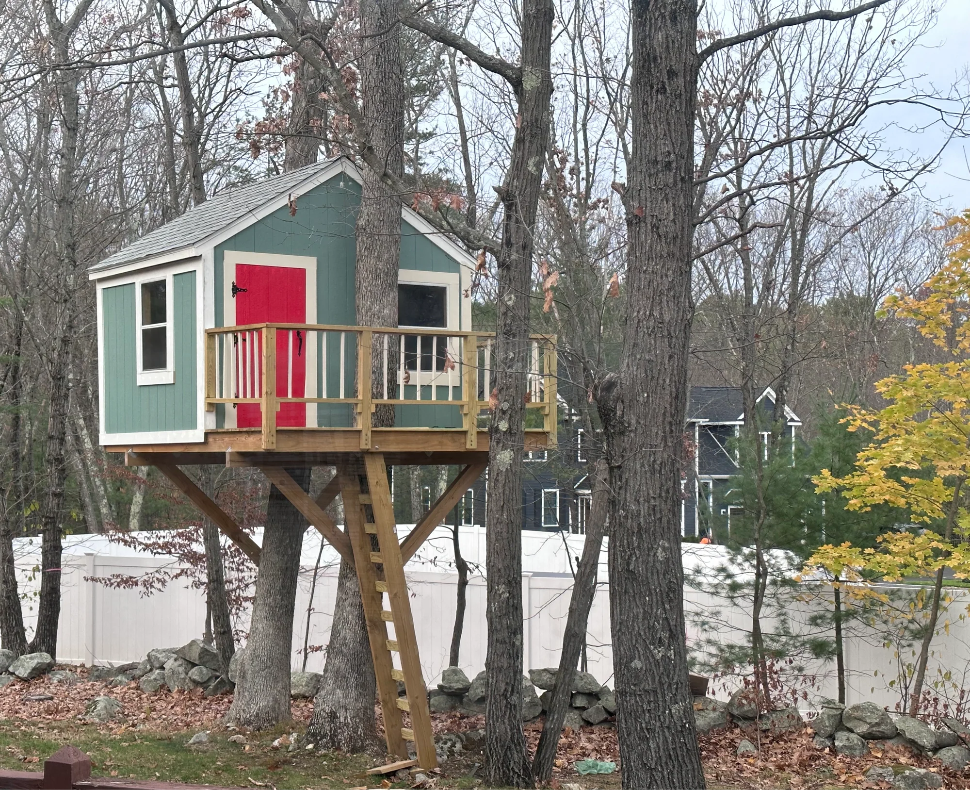THE TAHOE © : Wraparound 2 Tree Rectangular Treehouse Plan