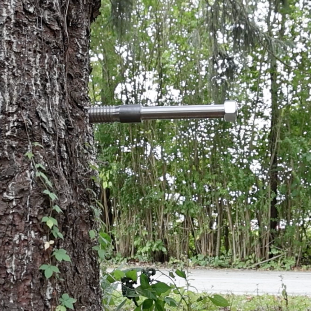 tree fort attachment bolt Pete Nelson Nelson Treehouse